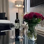 Z Jacuzzi Apartament *