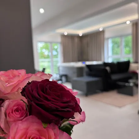 شقة Z Jacuzzi أوسترون